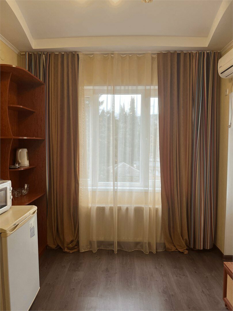 Гостиница Надежда Малореченское