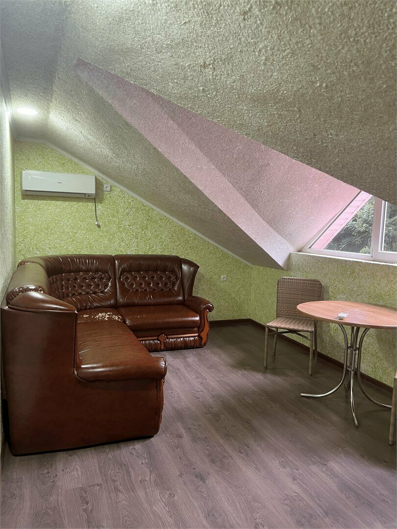 Гостиница Надежда Малореченское