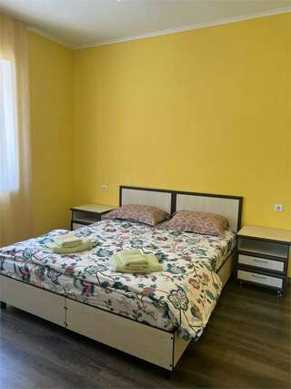 Гостиница Надежда Малореченское Люкс студия-8