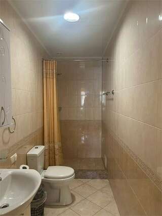 Гостиница Надежда Малореченское Люкс студия-11