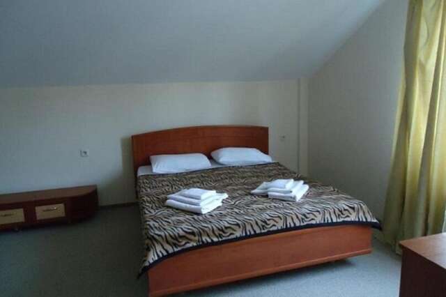 Гостиница Надежда Малореченское-47